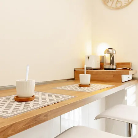 Downtown Stop By Tuscanywego Apartment