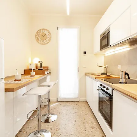 Downtown Stop By Tuscanywego Apartment *